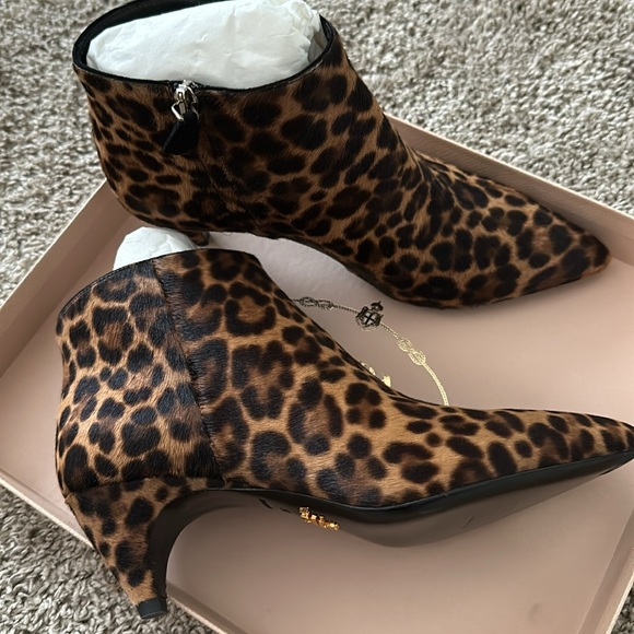 Prada Brown Leopard print Boots with original box - Picture 2 of 8